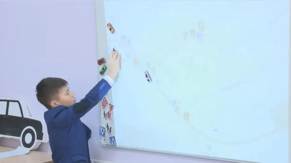 Младшеклассники Самарской области соревнуются в онлайн-олимпиаде "Безопасные дороги"