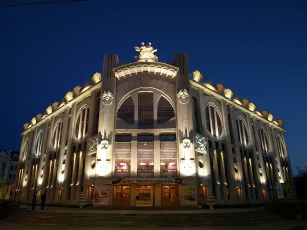 Дирижером Самарской государственной филармонии назначен Филиппо Десси