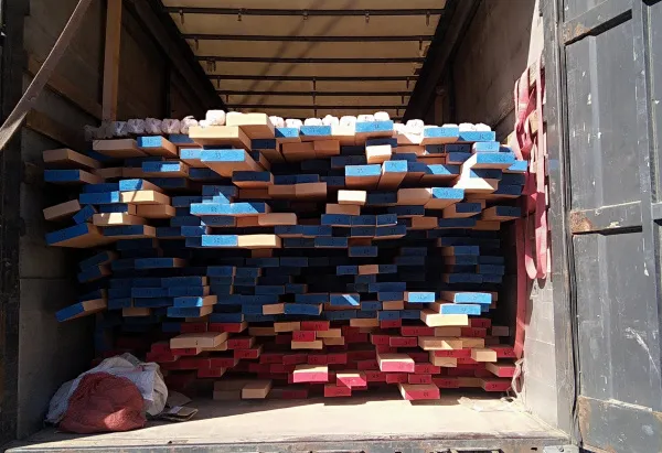 Самарские таможенники остановили контрабанду ценных пород дерева