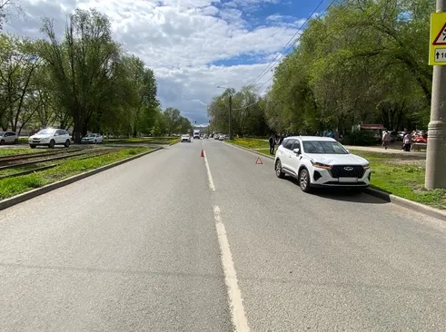 Переходил в неположенном месте: в Самаре водитель иномарки сбил 8-летнего мальчика