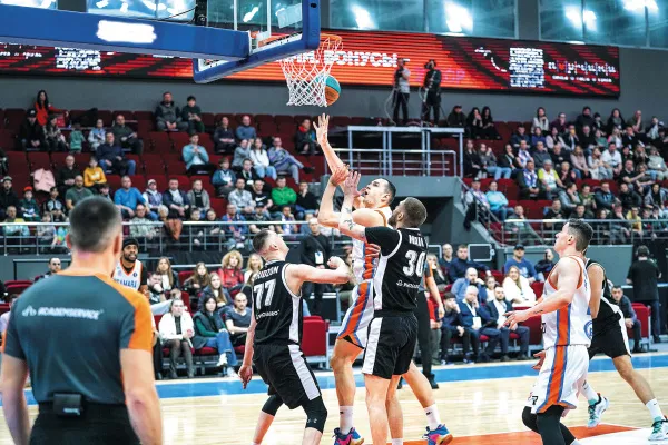 Мужская баскетбольная команда "Самара" обновит состав