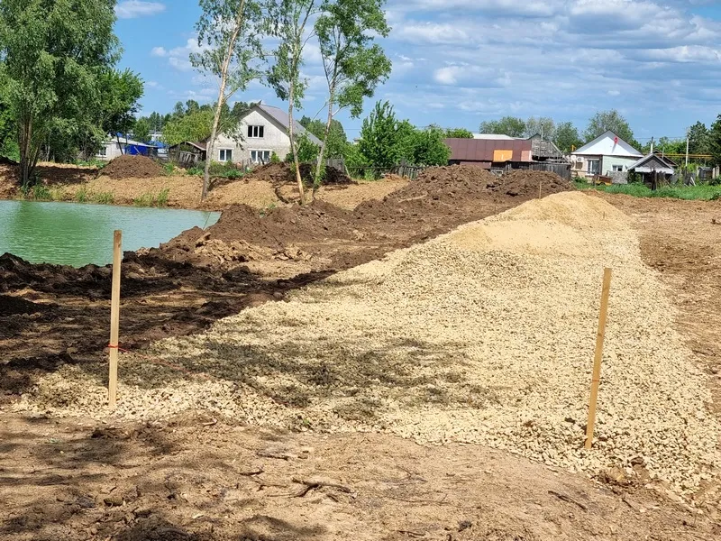 Пруд "Морозиха" в Хворостянке благоустраивают по нацпроекту