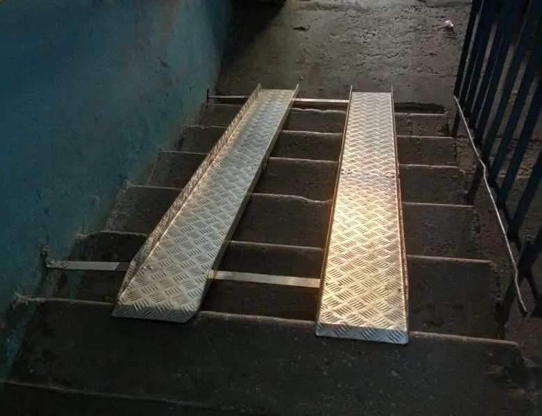 В Сызрани после обращения в соцсетях в доме пенсионера появился удобный пандус