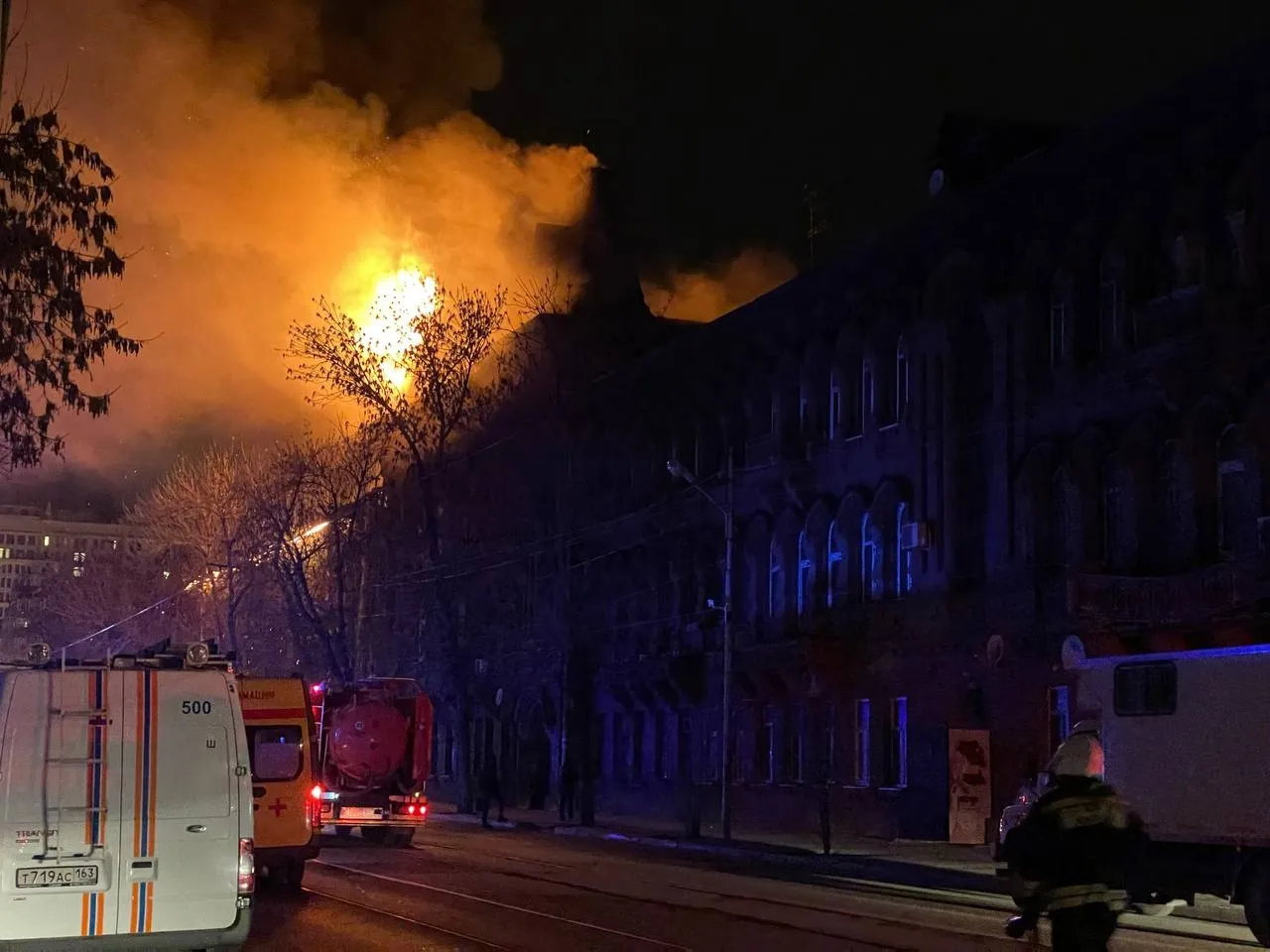 Вспыхнуло культурное наследие: 22 марта в Самаре снова загорелся дом  Челышева | СОВА - главные новости Самары