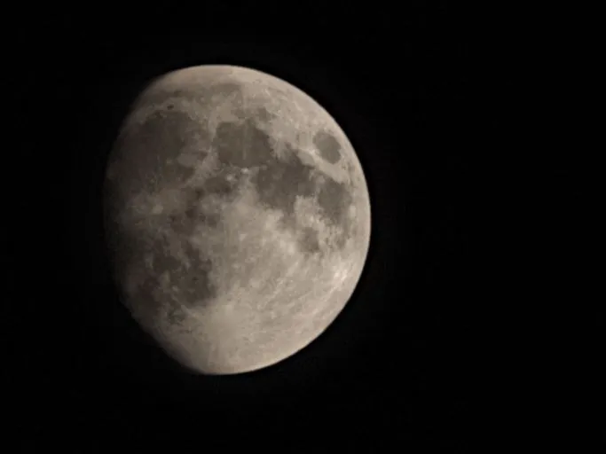 5 и 6 ноября самарцы смогут увидеть самую большую полную Луну в году