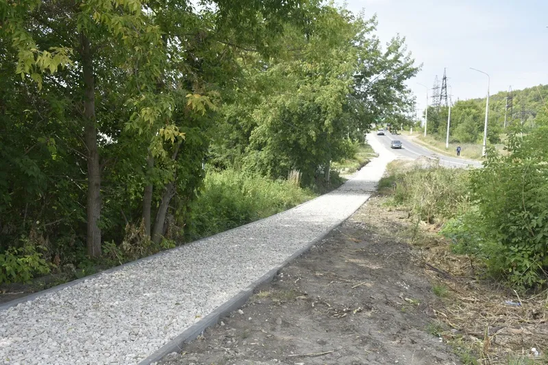 В Жигулевске реализуют проект инициативных жителей "Измайловский тротуар"