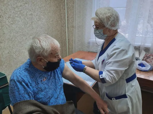 "Здоровый дом - здоровый двор": в тольяттинских ТОС вновь развернули пункты вакцинации