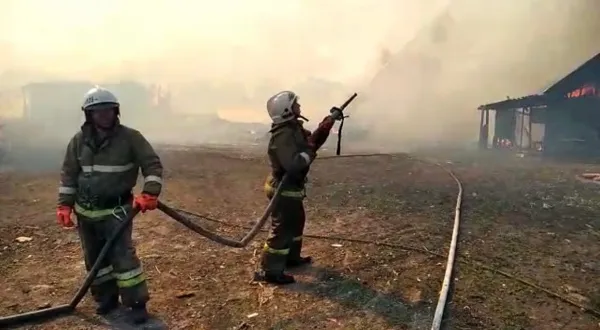 Крупный пожар в Яицком полностью ликвидирован