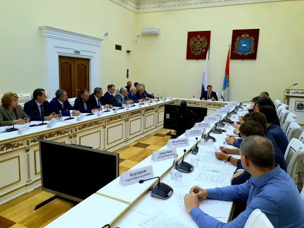Дмитрий Азаров провел совещание по формированию НОЦ в Самарской области