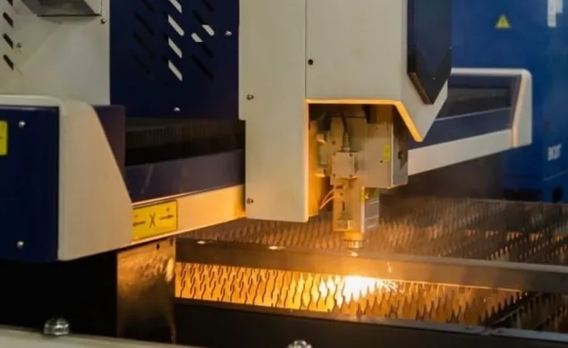 Тольяттинская компания по производству стеклоизделий стала участником национального проекта "Эффективная и конкурентоспособная экономика"