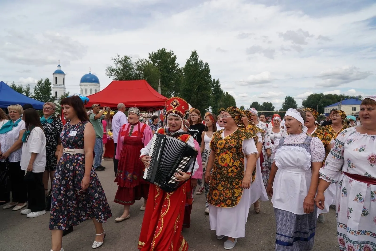 Губернатор отметил наградами отличившихся жителей Алексеевского района |  СОВА - главные новости Самары