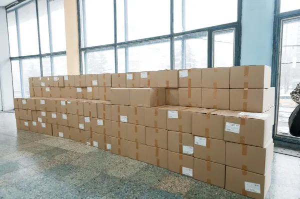 Гуманитарную помощь из Самары доставили в Донецк, Мариуполь и села Курской области