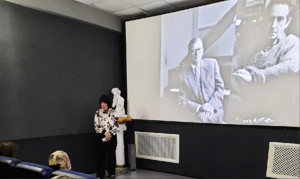 Музыка и кино: в Самаре проходят кинолектории в рамках фестиваля "Шостакович ХХ век"