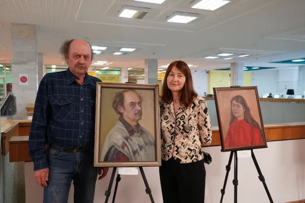        В Самаре открылась выставка художников из Похвистнева Виктора и Людмилы Столоповых