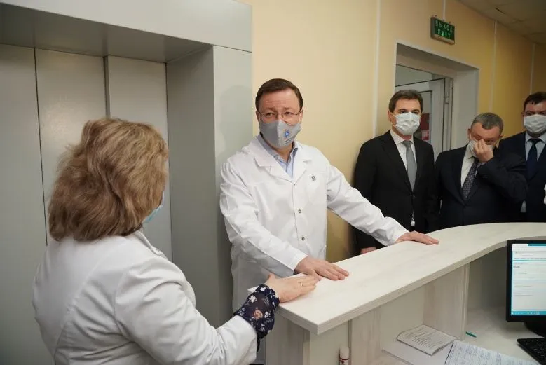 Дмитрий Азаров: "Меня радуют желание и мотивация врачей работать в Самарской области"
