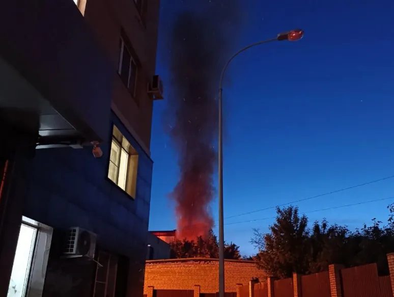 В Самаре 11 мая на улице Аксакова вспыхнул пожар