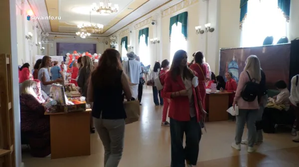 В Самаре фестиваль "PRO женщин" объединил более 50 городов