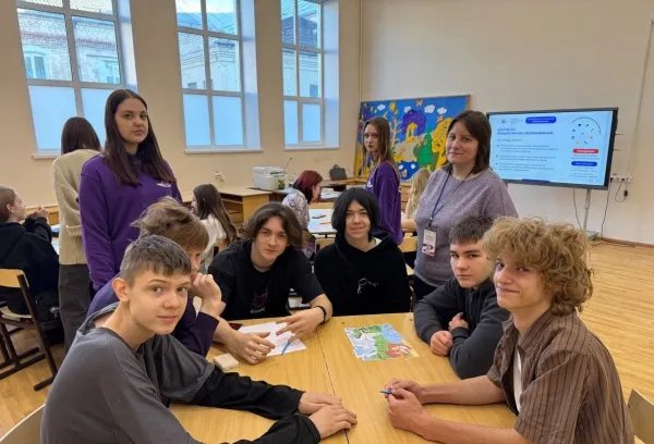 Самарская область распахнула двери в мир "Профессионалитета": как прошел Единый день открытых дверей в колледжах и техникумах региона