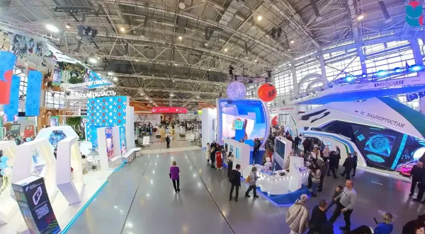 Для гостей стенда Самарской области на выставке "Россия" провели квиз "История в лицах"