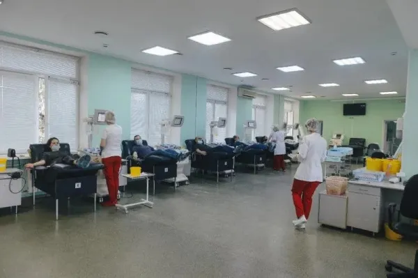 За один день жители Самарской области сдали 152 литра донорской крови