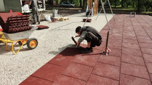 В Ленинском районе Самары благоустроят 15 дворов