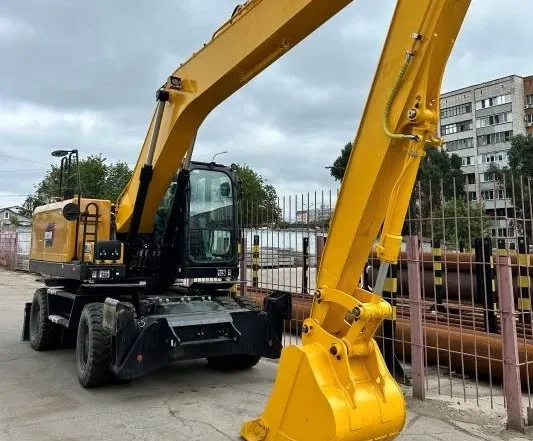 Экскаватор, бойлеры и илососы: новая техника обеспечит водоснабжение и водоотведение в Самаре