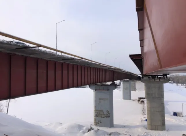 Дмитрий Азаров: "Cтроительство Сокского моста завершим летом"