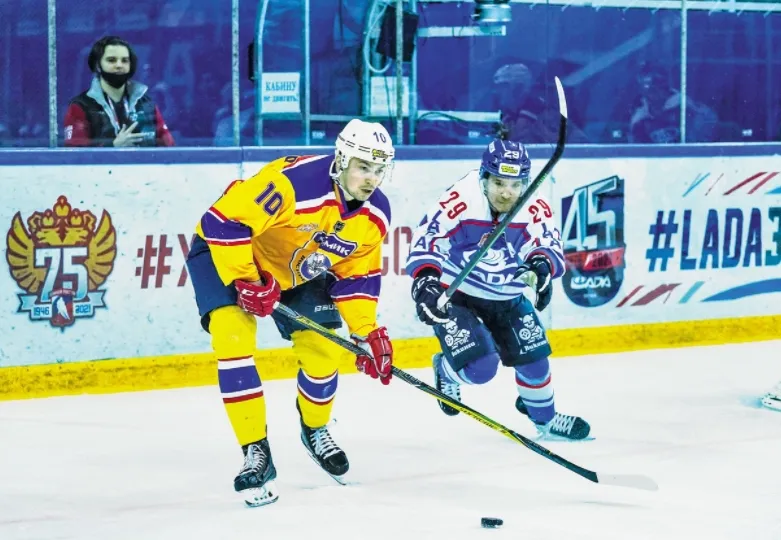 Тольяттинцы вышли в плей-офф, самарцы остались на последнем месте