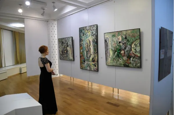 Его работы находятся в частных коллекциях по всему миру: в Самаре открылась выставка Кулебакина