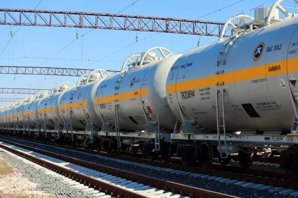 ТОАЗ увеличит свой парк железнодорожных вагонов для перевозки аммиака