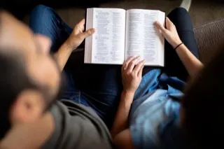 В России для подростков выпустят учебное пособие по семьеведению