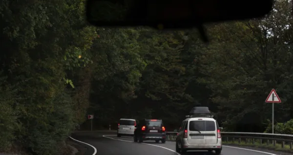 Технологии в современных автомобилях: где польза, а где простой маркетинг