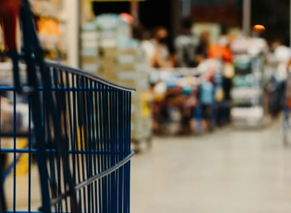 Запрет на продажу энергетиков детям: что грозит нарушителям