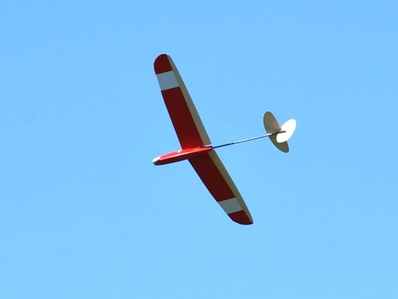 В Тольятти авиамоделисты страны показали мастерство воздушного боя 