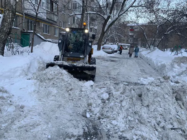 В Самаре высота сугробов превысила 62 см