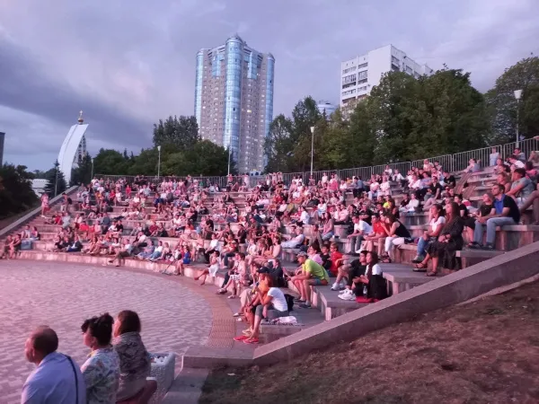 Самарцам покажут военные фильмы в кинотеатре под открытым небом