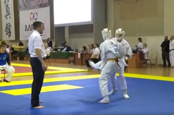 Каратисты со всей страны приехали в Самару побороться за звания лучших