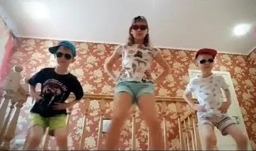 Домашнее "Евровидение" и дефиле: как самарские семьи проводят период самоизоляции