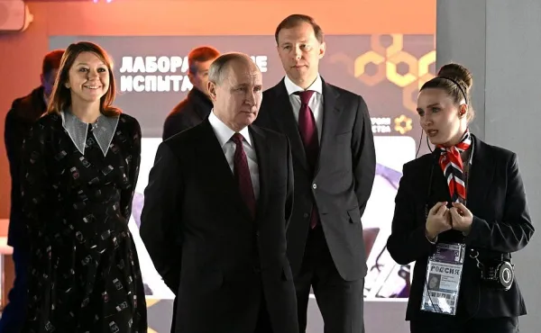 Выставку-форум Россия посетил Президент Владимир Путин