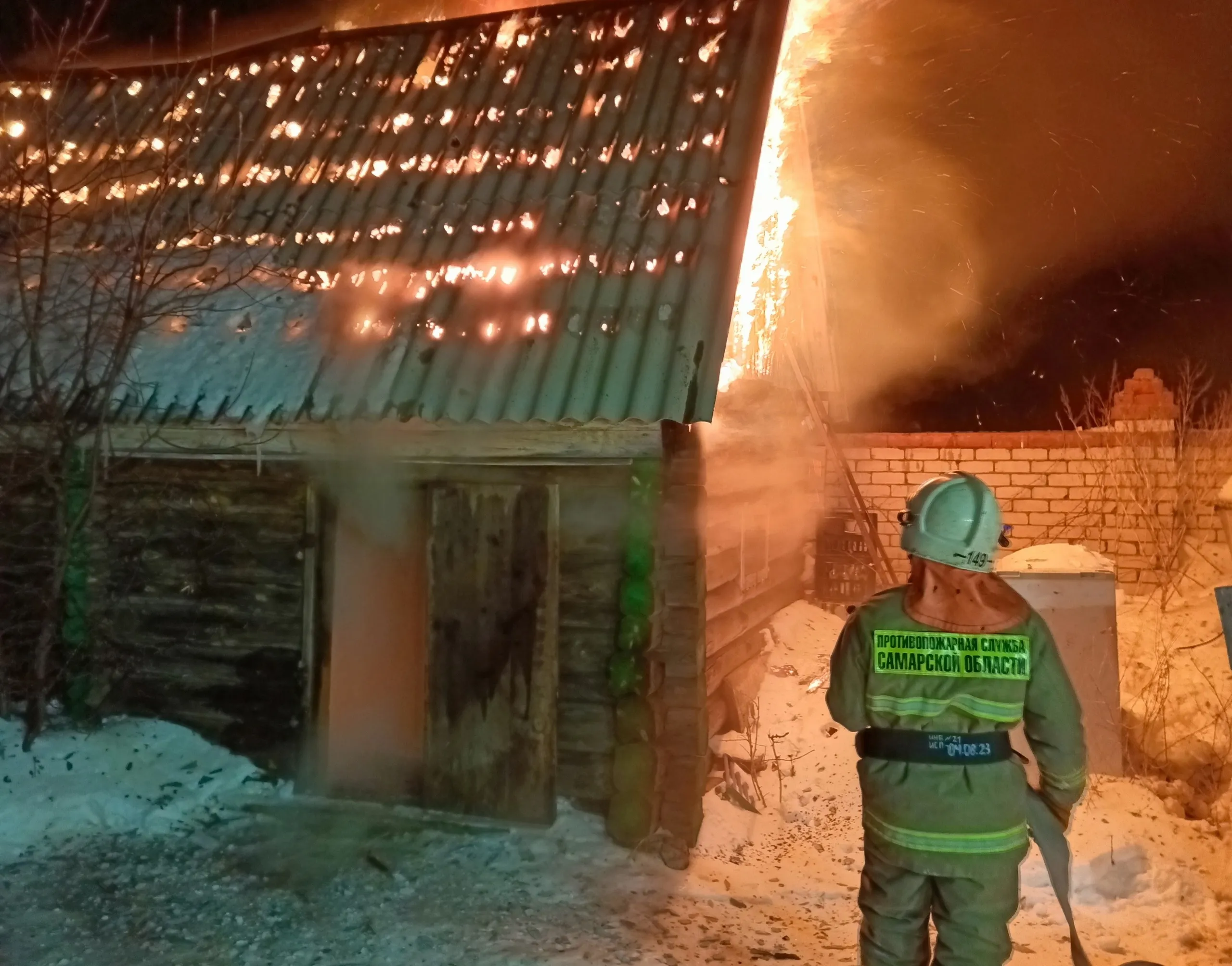 В Самарской области за выходные дни сгорели три бани | СОВА - главные  новости Самары