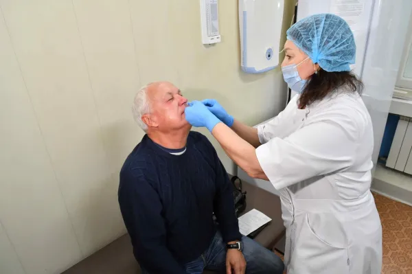 В Самаре начали применять интраназальный способ вакцинации от COVID-19
