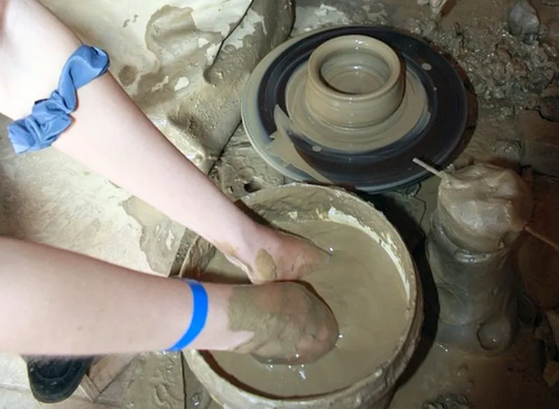 В Шенталинском районе открывается гончарная студия 