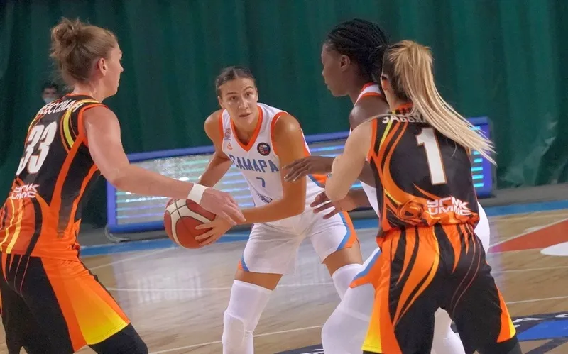 Баскетболистки "Самары" не сыграют ближайший матч из-за COVID-19