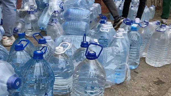 Самарцы отправили в Оренбуржье 8,5 тонны питьевой воды