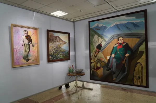 В Самаре открылась выставка "Цветущая земля"