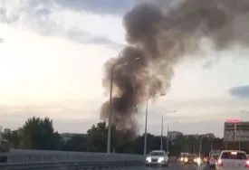 В Самаре 17 августа под Южным мостом горели сараи