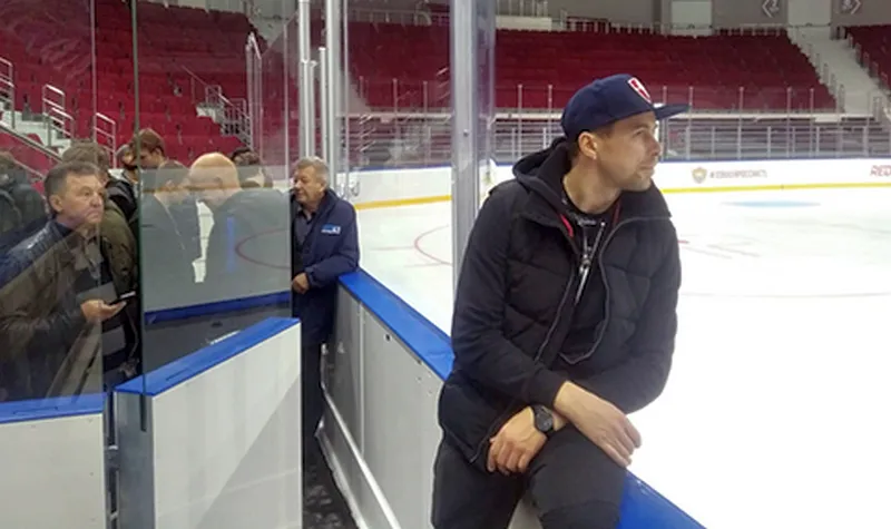 Экскурсия перед выездом: самарские "летчики" посетили новый Дворец спорта 