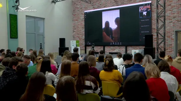 Всемирный фестиваль молодежи: телемост объединил делегации из Самарской области и Сербии