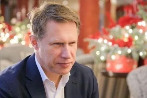 Мурашко заявил, что россияне стали на 40 % реже пить алкоголь