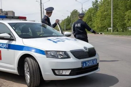 В Самарской области зафиксировали более 2 100 нарушений ПДД за выходные